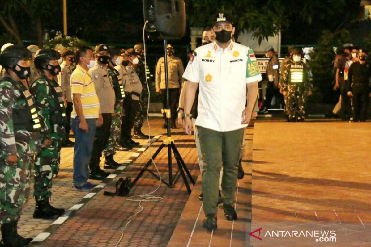 Wali Kota Medan: Petugas  PPKM mikro harus humanis namun tegas
