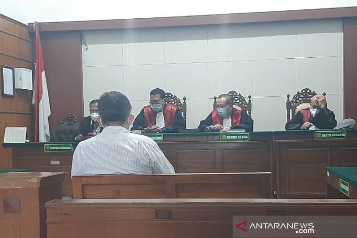 Ngaku sebagai bos kayu, Imam Santoso terancam 3 tahun penjara