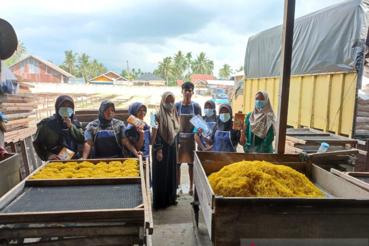 Unand edukasi industri rumah tangga soal keamanan dan higienitas pangan