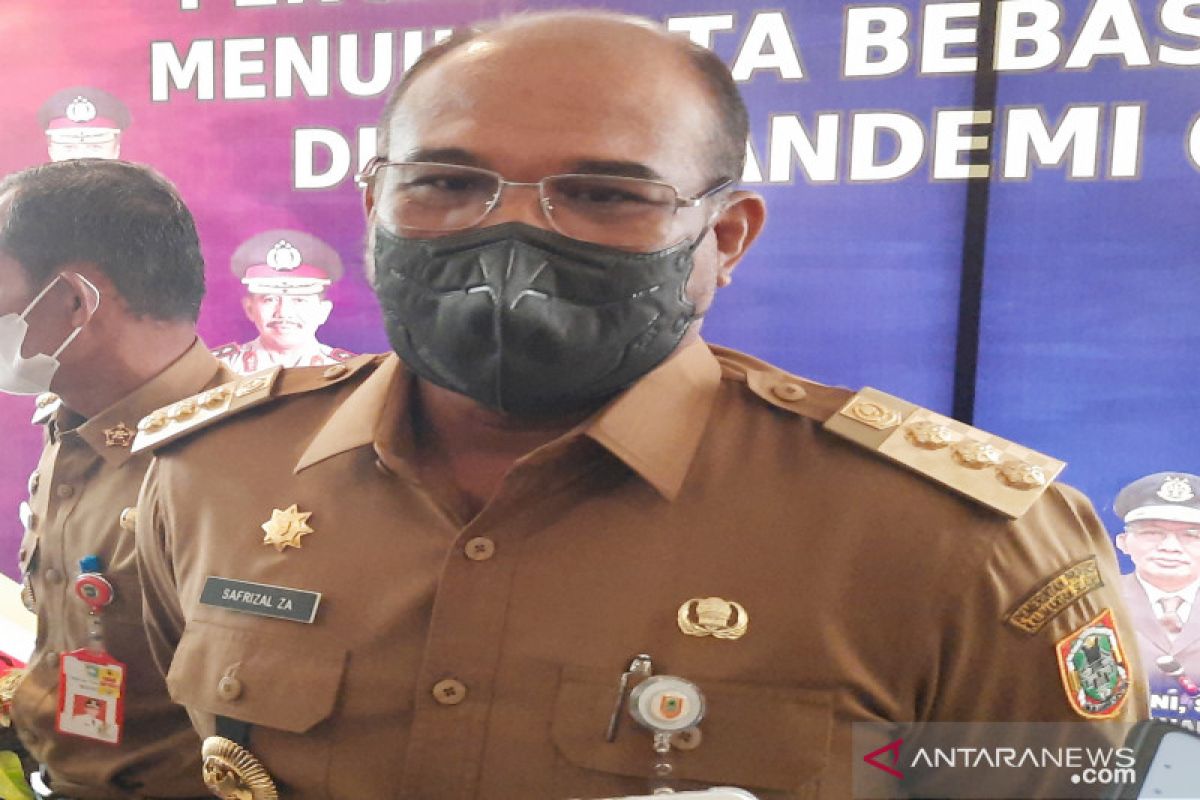 Warga Kalsel jangan terkecoh kasus COVID-19 yang cenderung turun