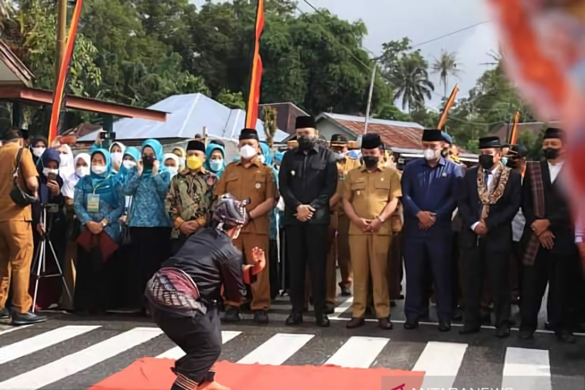 Tim penilai Kelurahan berprestasi sebut Padang Panjang kota tercepat dalam penanganan COVID-19