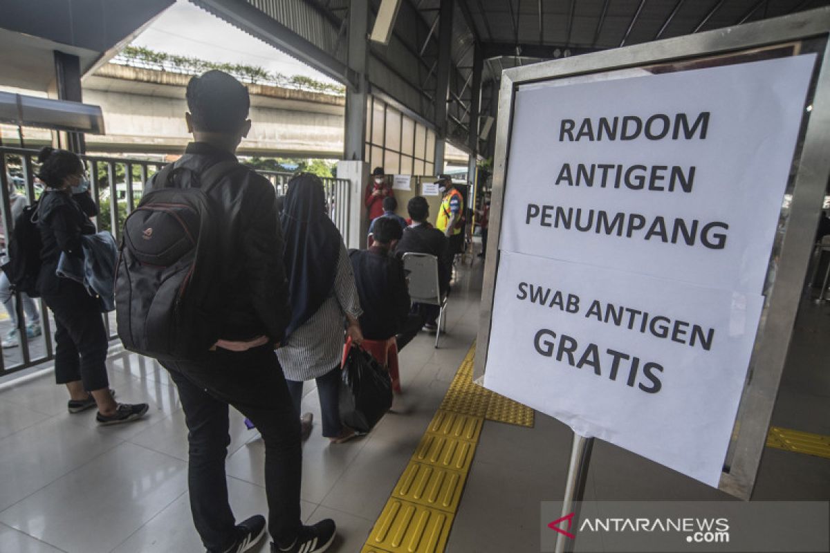 Pengguna KRL Jabodetabek turun 20 persen dibandingkan pekan lalu