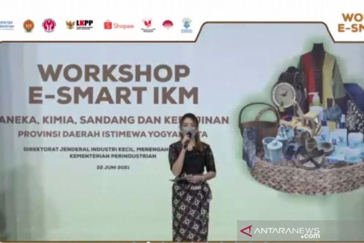 Kemenperin dorong pelaku UMKM untuk "go digital" melalui program e-Smart IKM
