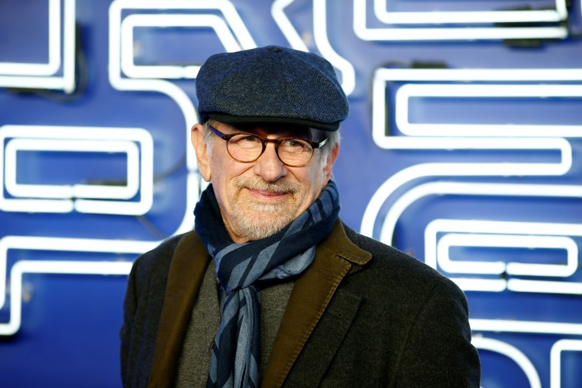 Steven Spielberg siap garap berbagai film untuk Netflix