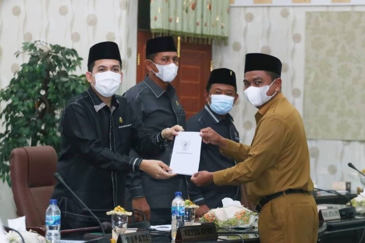 DPRD Serdang Bedagai setujui Ranperda  Pertanggungjawaban APBD 2020