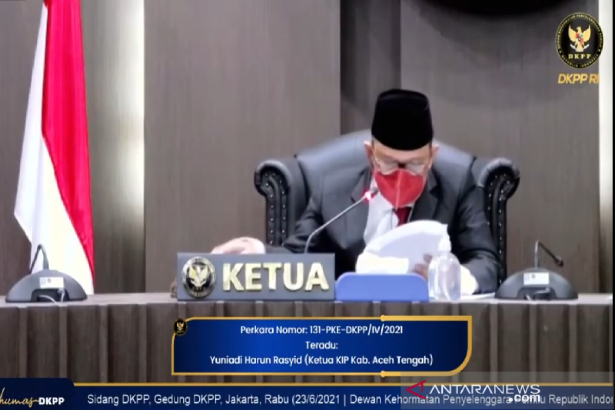 Langgar kode etik, DKPP pecat Ketua KIP Aceh Tengah