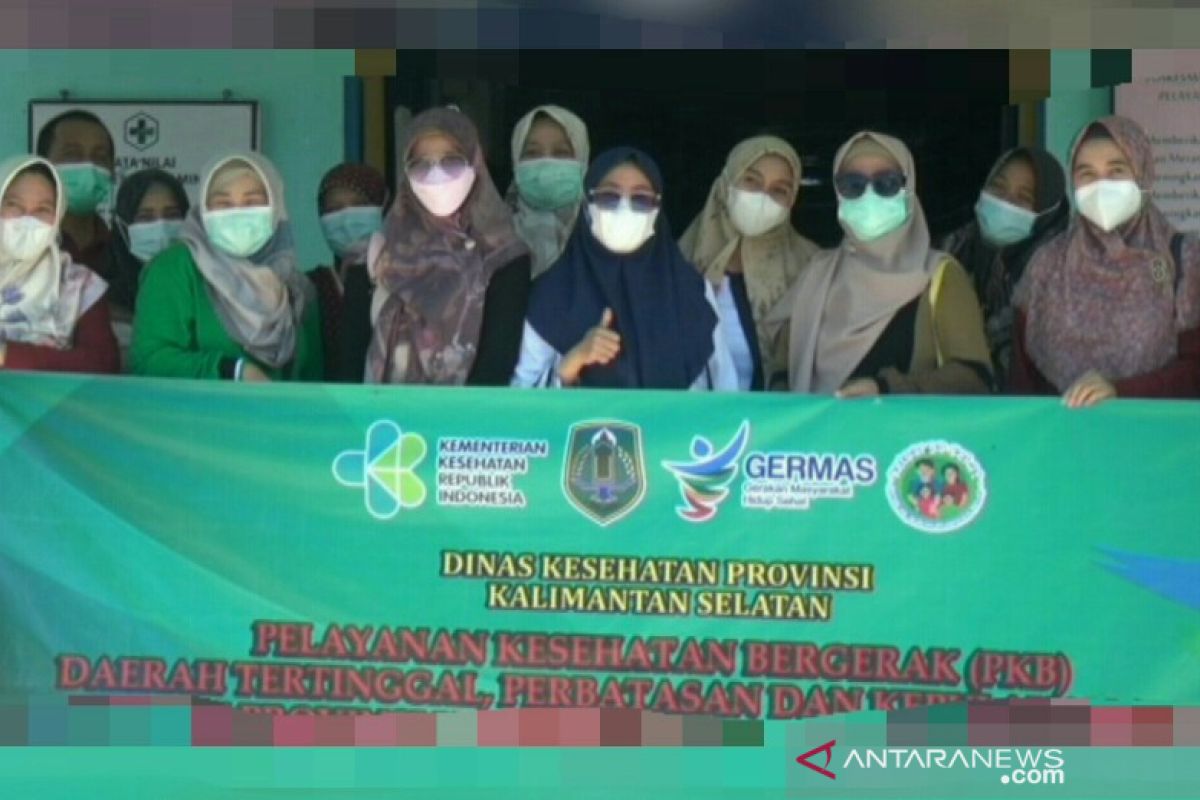 Dokter dan tenaga kesehatan rela menginap di daerah terpencil