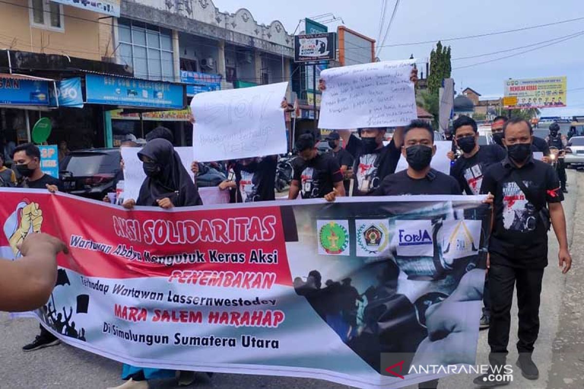 Wartawan Abdya gelar aksi solidaritas untuk jurnalis korban penembakan di Sumut