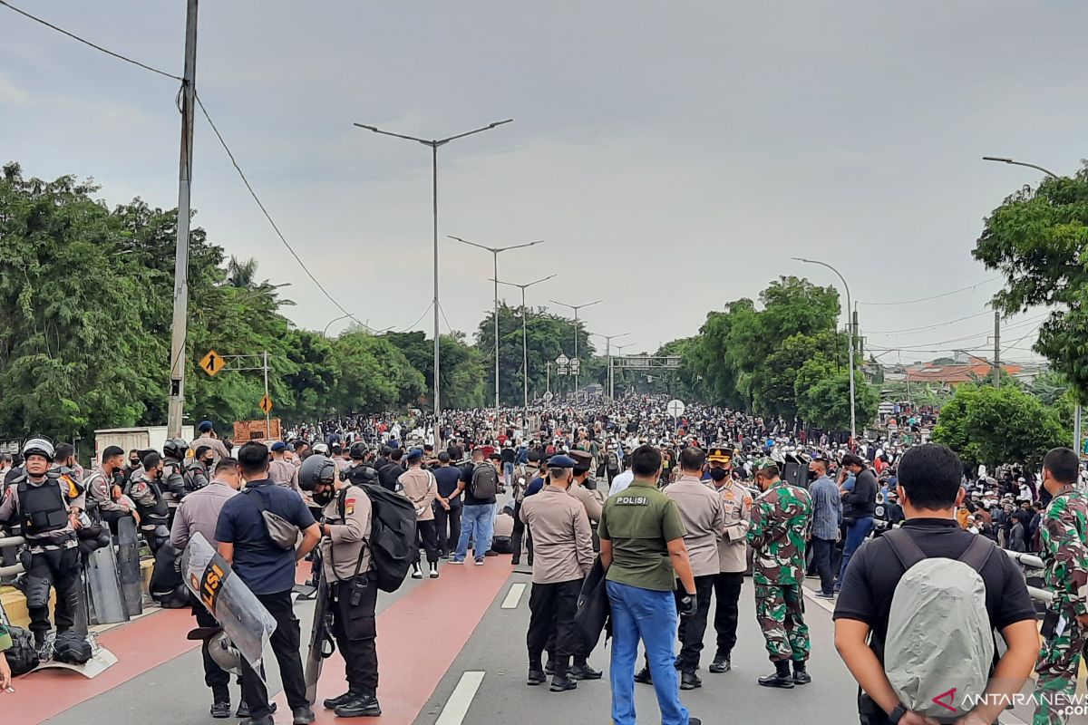 Tim kuasa hukum Rizieq Shihab siapkan pendampingan untuk simpatisan yang diamankan polisi