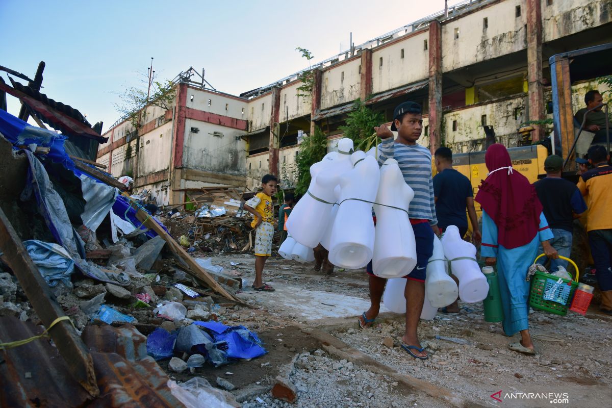 Pemkot Ambon bangun lapak tampung pedagang terdampak revitalisasi, pembagian harus benar