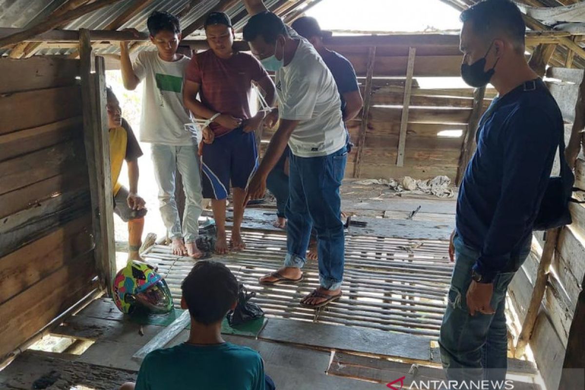 Polisi tangkap delapan orang pelaku pesta narkoba di Muarojambi