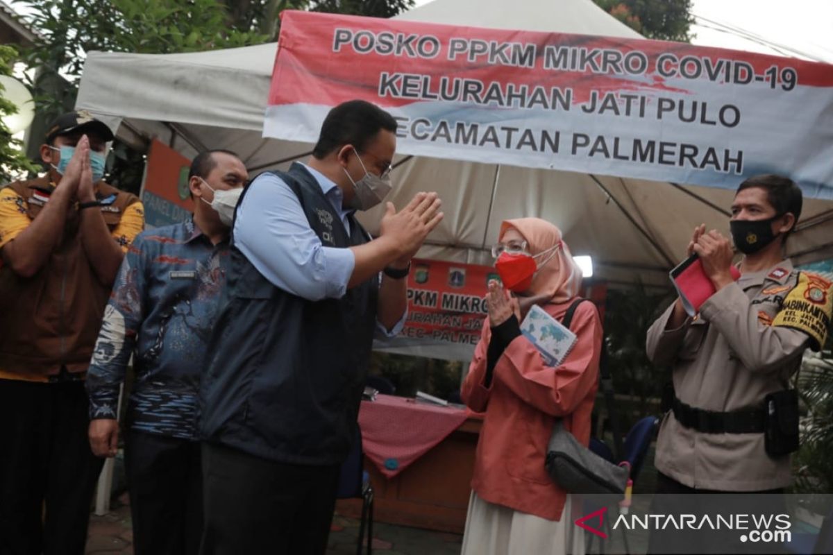 Anies optimalkan 267 Posko PPKM kelurahan untuk tekan COVID-19