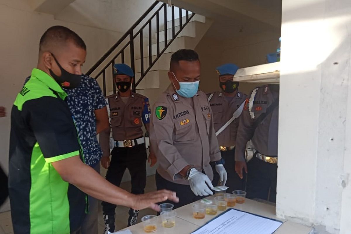Tes urine personel Polresta Pulau Ambon negatif narkoba