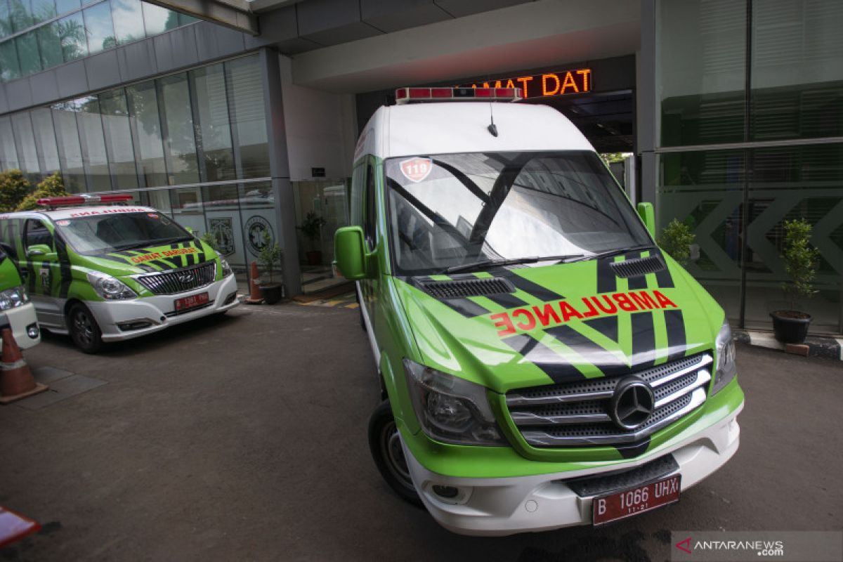 Polda Metro siapkan ambulans antar pasien COVID-19 ke rumah sakit