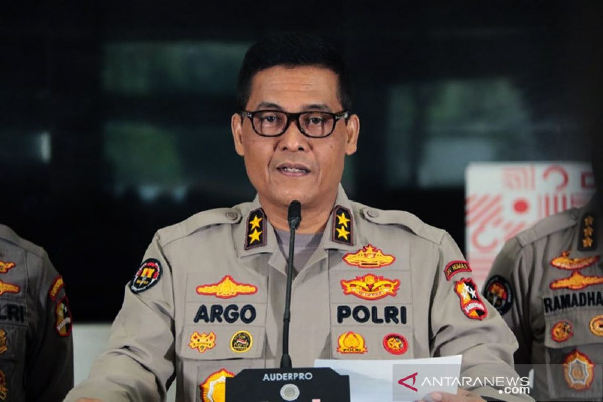 Polri persilahkan BEM UI lapor perentasan akun