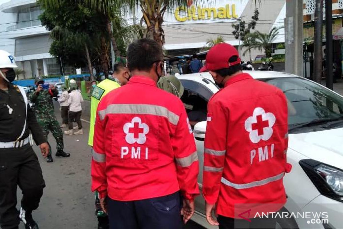 Polres Cianjur perketat pemeriksaan di perbatasan saat akhir pekan