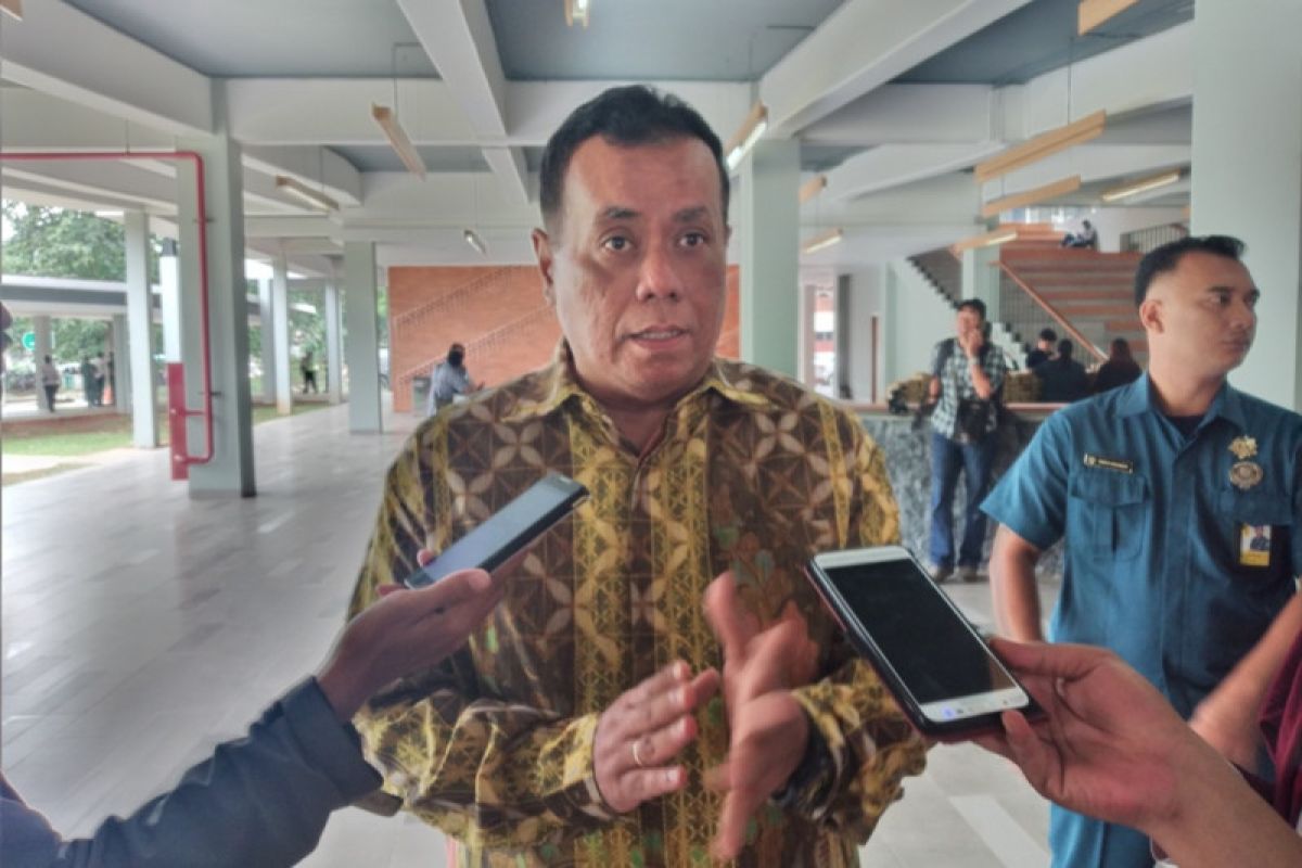 Rektor UI Ari Kuncoro akhirnya mundur dari jabatan Wakomut BRI