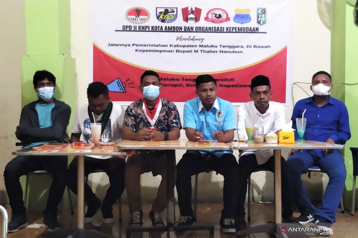 Komponen pemuda nilai tuduhan korupsi Bupati Malra hanya kebohongan, begini penjelasannya