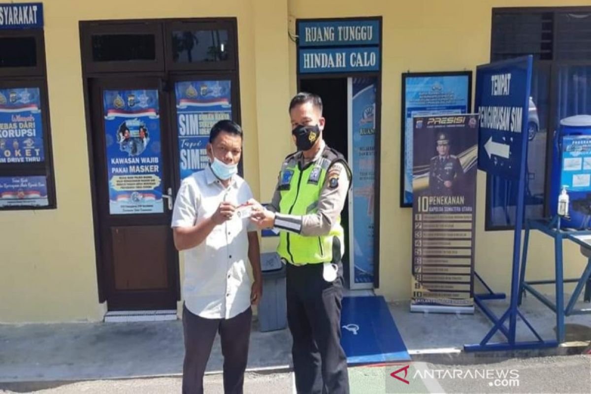 Meriahkan HUT Bhayangkara, Polres Madina berlakukan perpanjangan SIM gratis