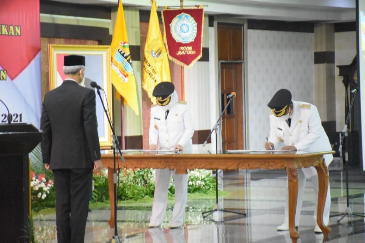 Ganjar Pranowo: Kepala daerah harus siap jadi pembantu rakyat