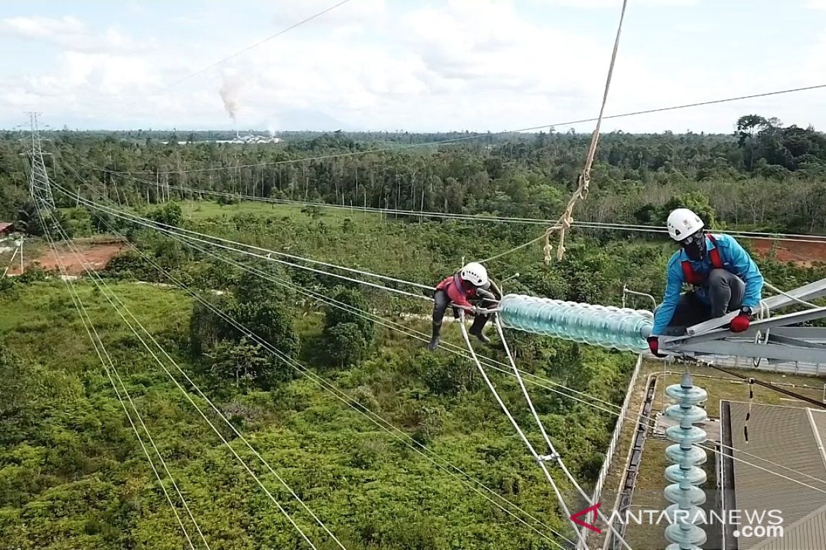 PLN: Tinggal satu desa di Bengkulu yang belum teraliri listrik