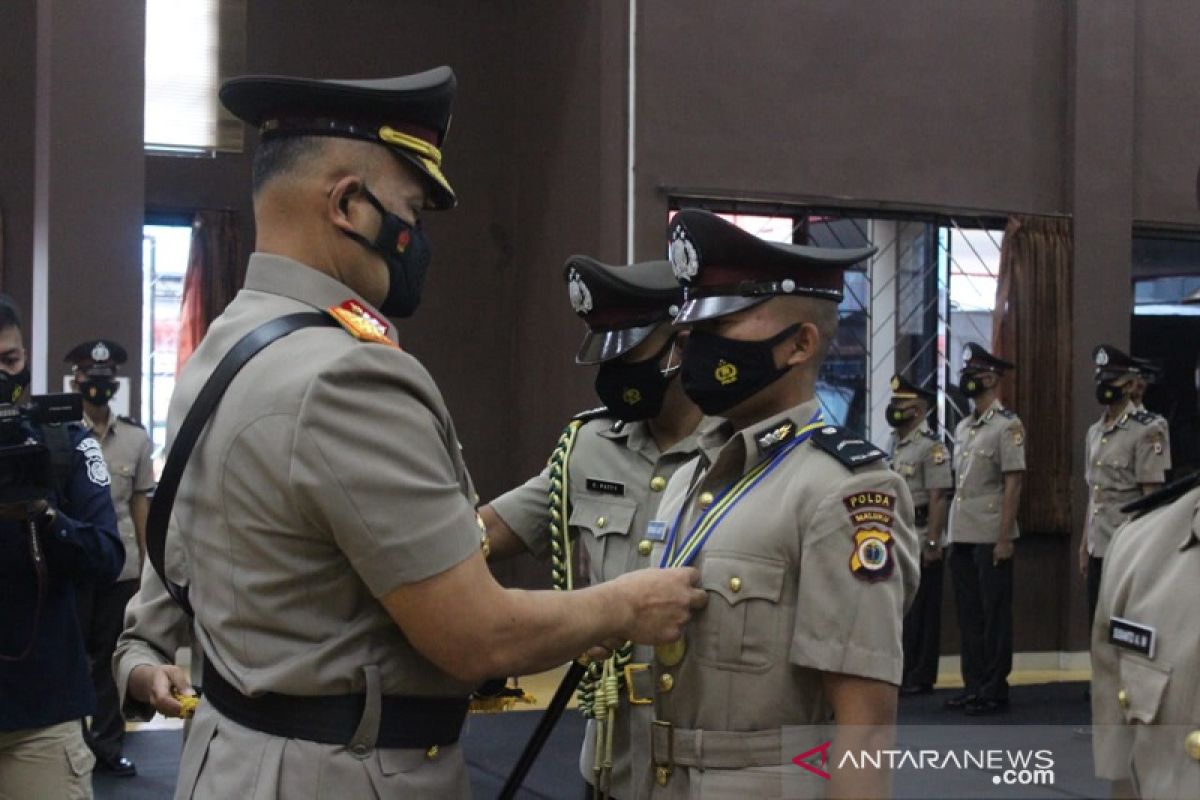 Kapolda Maluku ingatkan Bintara remaja jaga citra Polri, begini penjelasannya