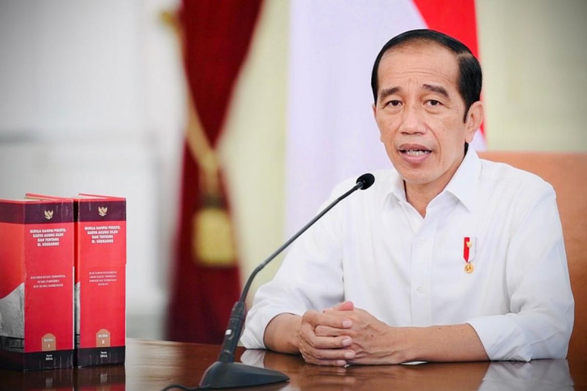 Jokowi targetkan vaksinasi 2 juta dosis per hari mulai Agustus 2021