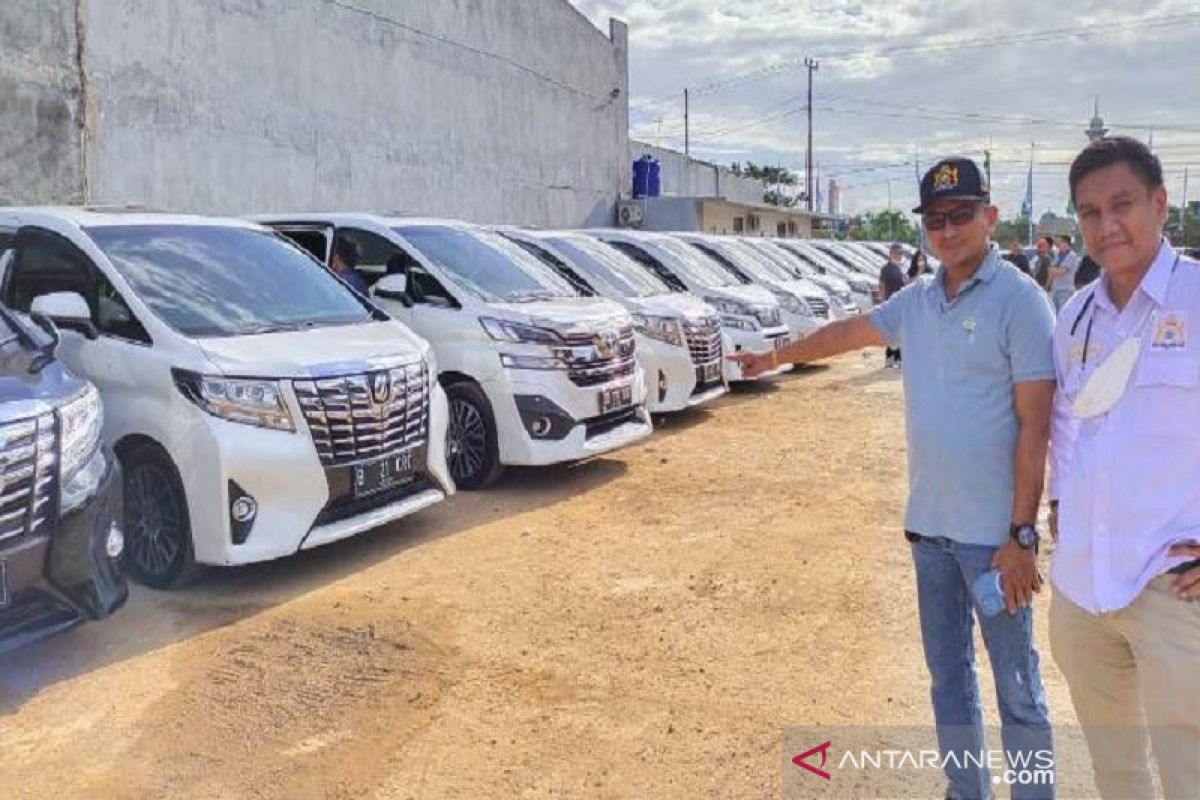 Panitia Munas Kadin siapkan ratusan kendaraan mewah di Kendari