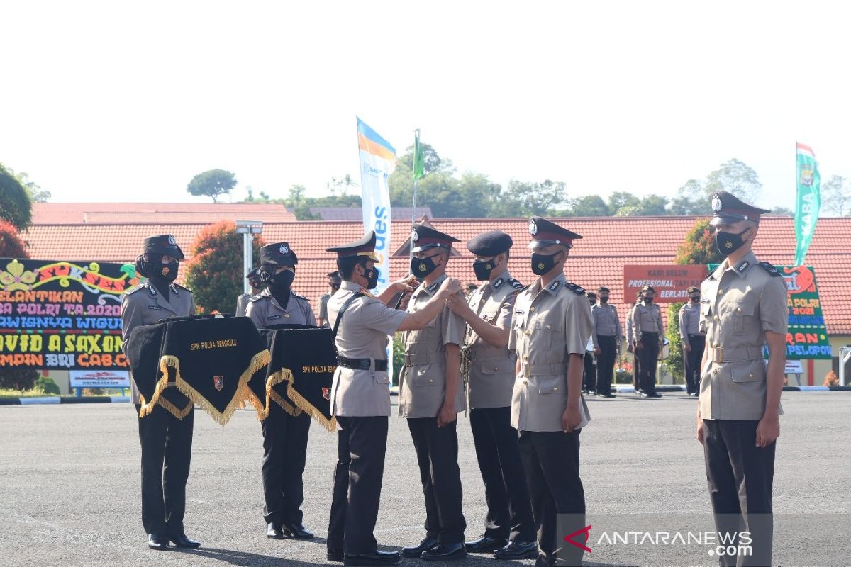 SPN Bukit Kaba lantik 230 bintara baru