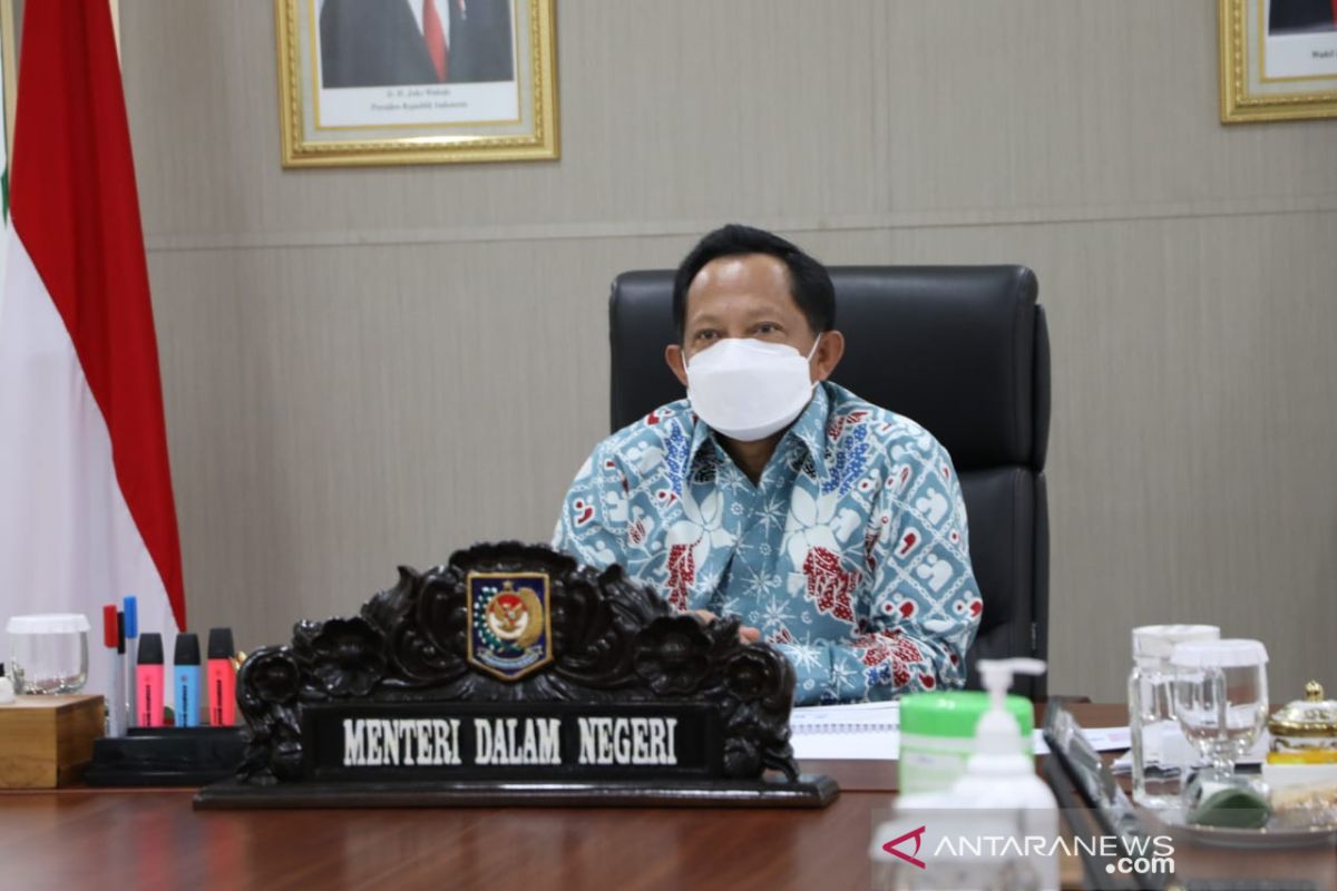 Mendagri minta daerah percepat realisasi insentif tenaga kesehatan