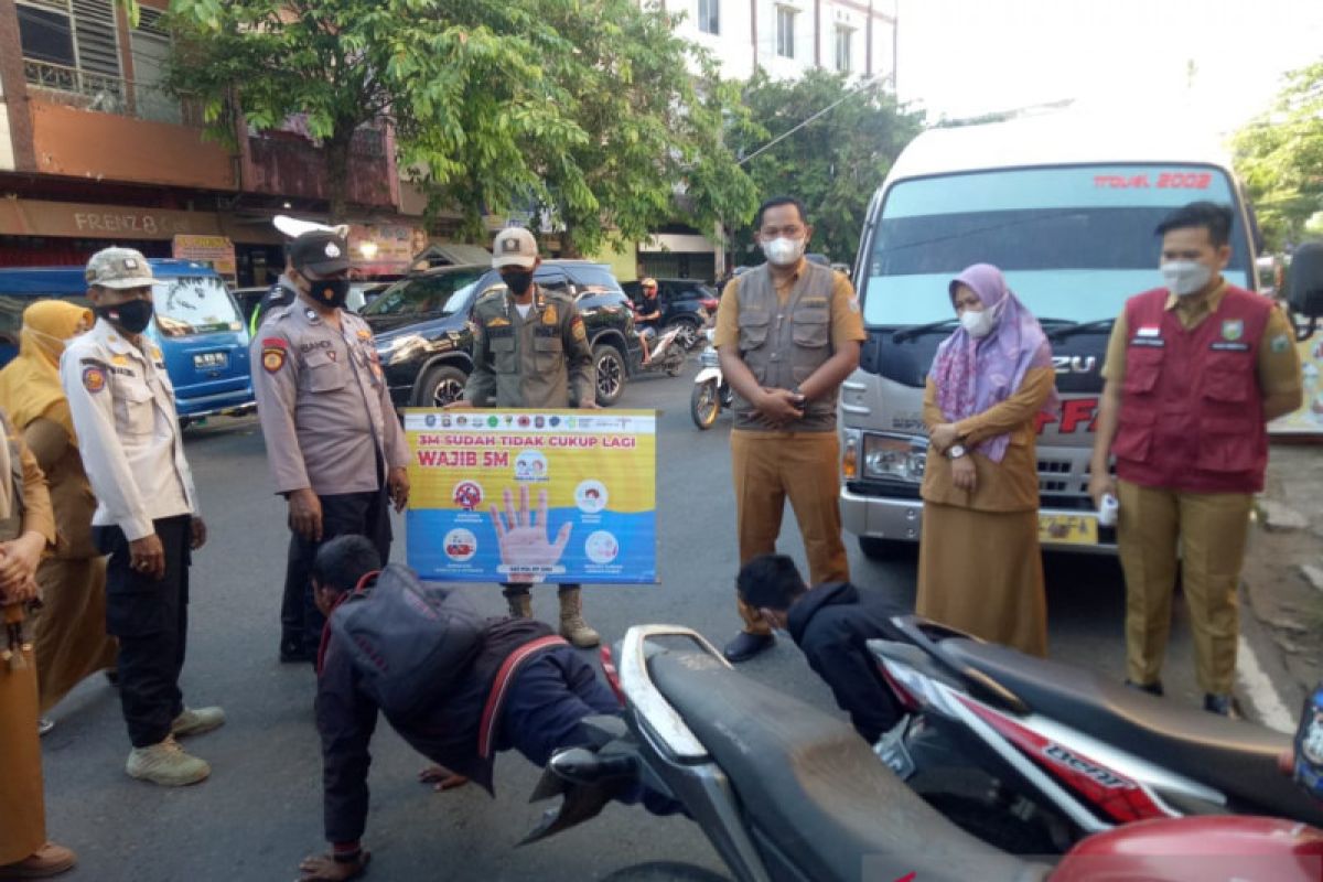 Puluhan warga OKU terjaring razia protokol  kesehatan