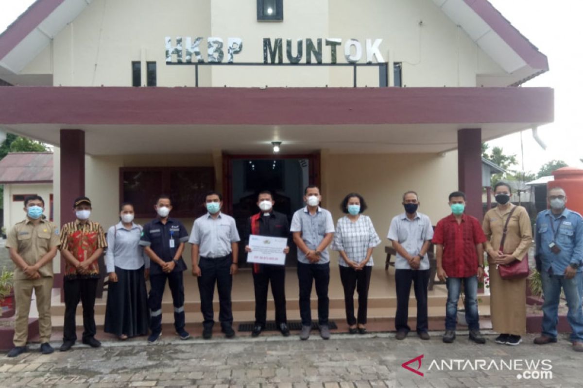 PT Timah bantu perbaikan gedung Gereja HKBP Mentok