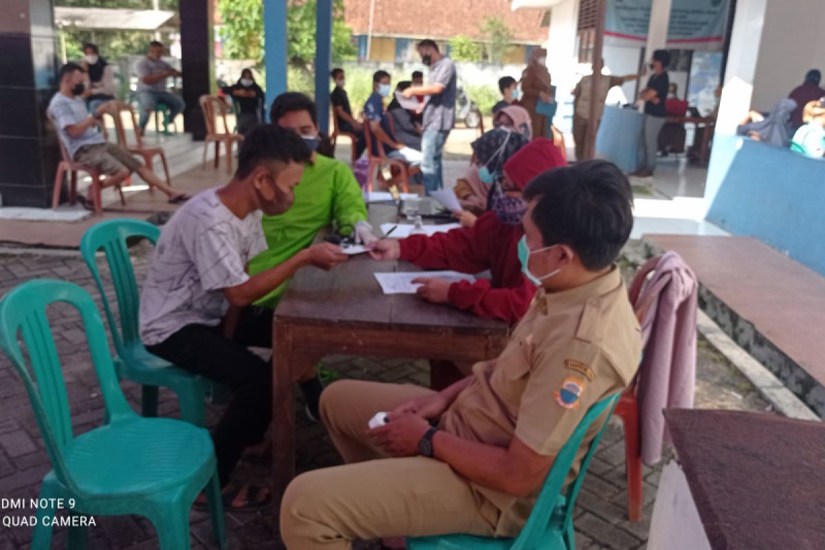 Vaksin massal di Lebak diselenggarakan di 28 lokasi