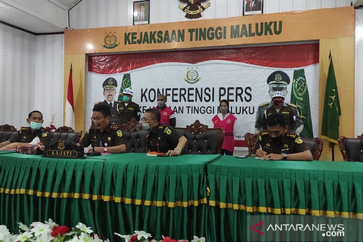 Kajati : Dua tersangka dugaan korupsi di Saumlaki belum penuhi panggilan, tegakkan hukum