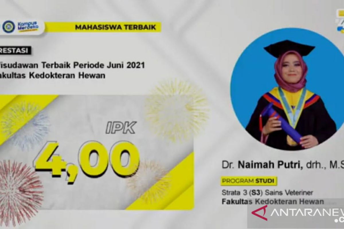 Ini anak Padang peraih wisudawan S3 terbaik Fakultas Kedokteran Hewan UNAIR, IPKnya 4,0