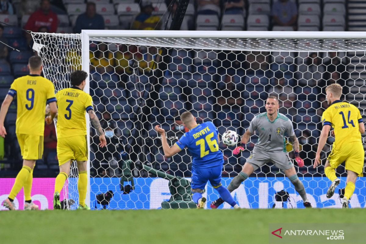 Euro 2020: Ukraina kalahkan 10 pemain Swedia