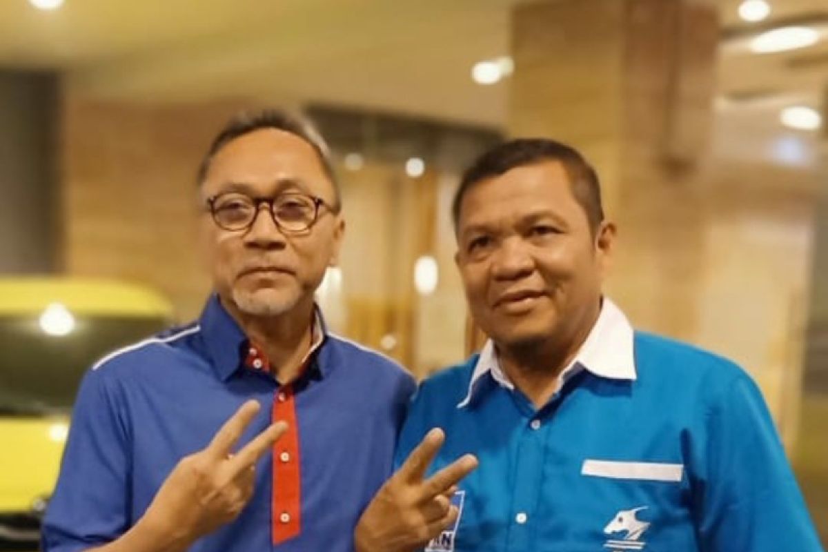 Erwin Nasution diamanahkan pimpin PAN  Padangsidimpuan