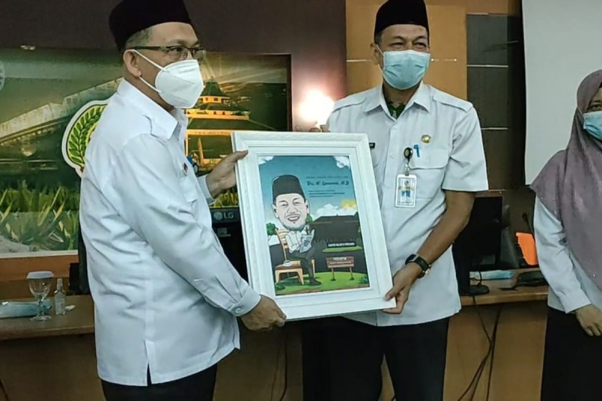 Masuki purna tugas, Kabag Prokopim Lazuardi pamitan - ANTARA News ...