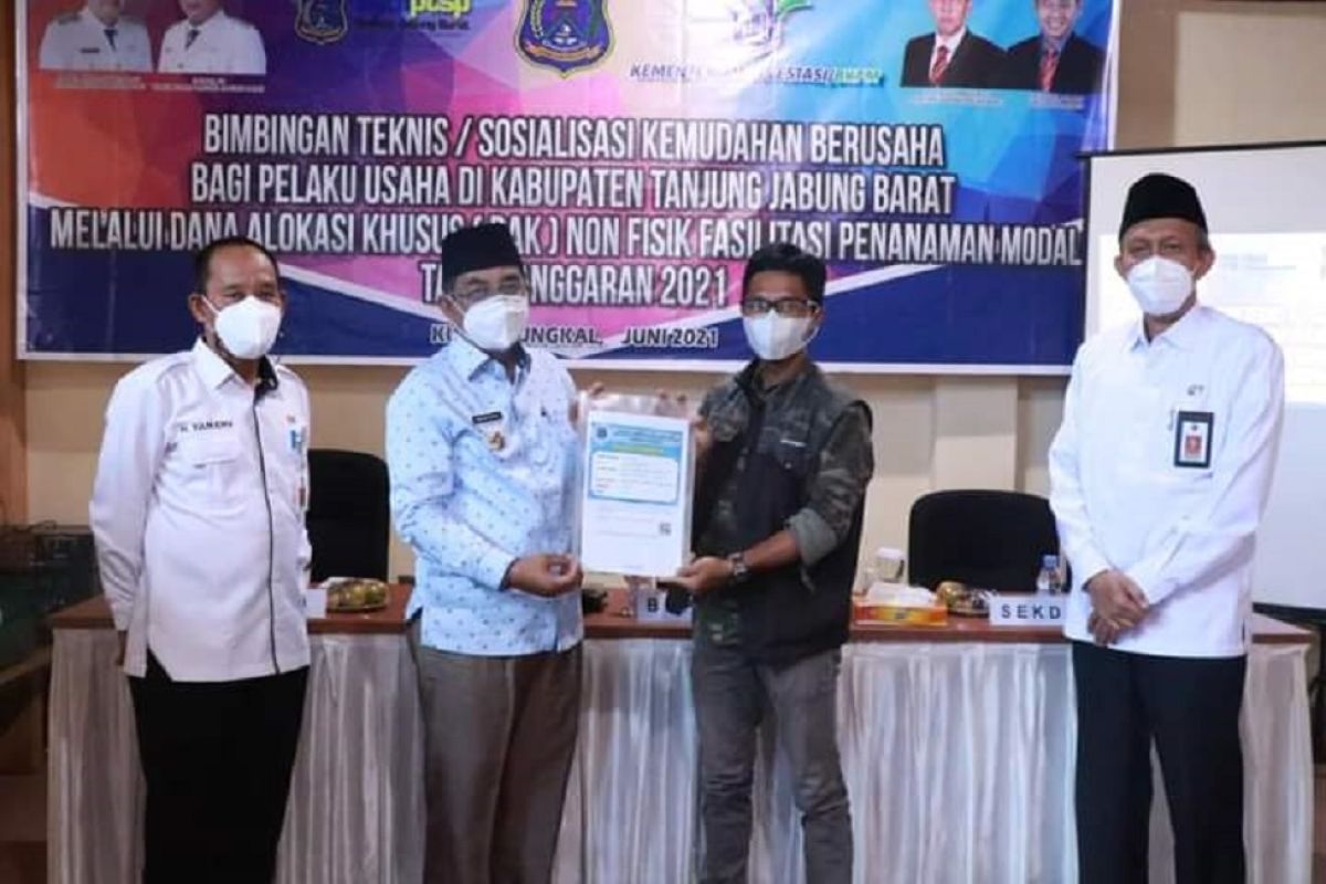 Bupati Tanjabbar dukung kemudahan berusaha bagi pelaku usaha