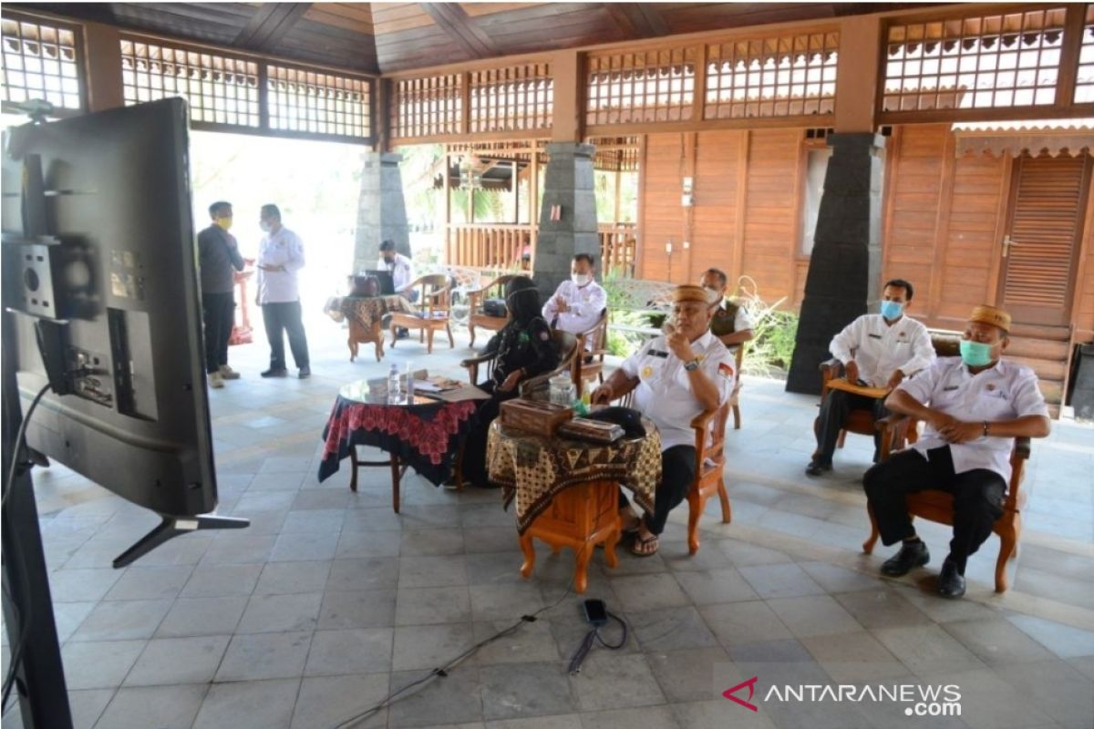 Gubernur Gorontalo curhat ke Menkes terkait insentif nakes