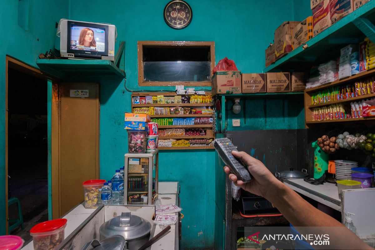 Kominfo to switch off analog television broadcasts from Aug 17