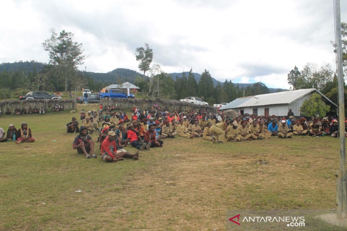 Dewan adat Papua ajak warga perangi COVID-19