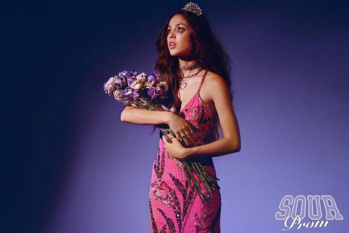 Olivia Rodrigo rilis debut film konser"Sour Prom"