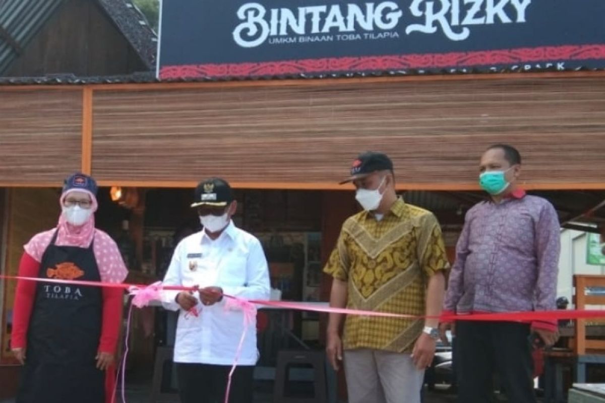 Tiga kuliner lokal di Tigaras proyek percontohan program pembinaan UMKM Japfa