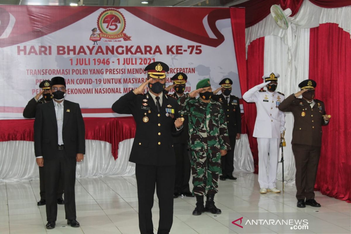 Polres Mukomuko bersinergi dengan TNI tangani COVID-19