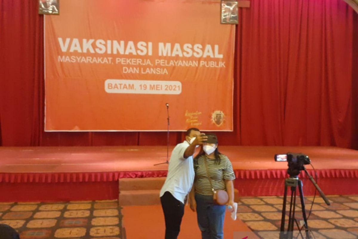 Capaian vaksinasi COVID-19 di Kepri terbesar kedua di Indonesia