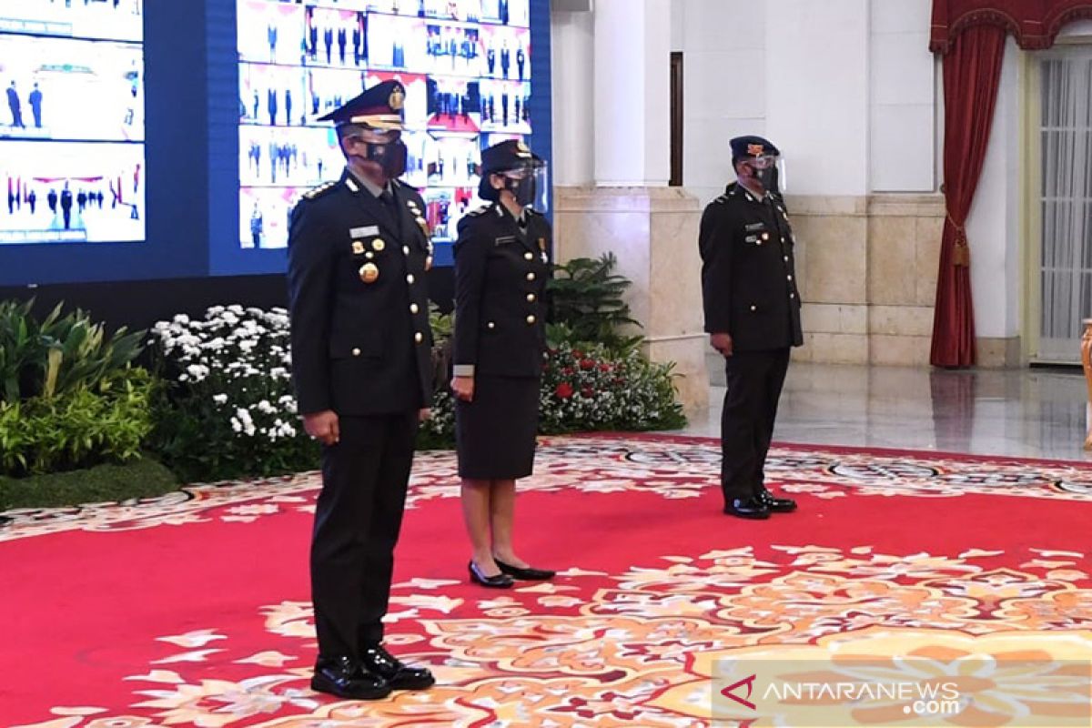 HUT Bhayangkara tiga personel Polri raih Anugerah Bhayangkara Nararya