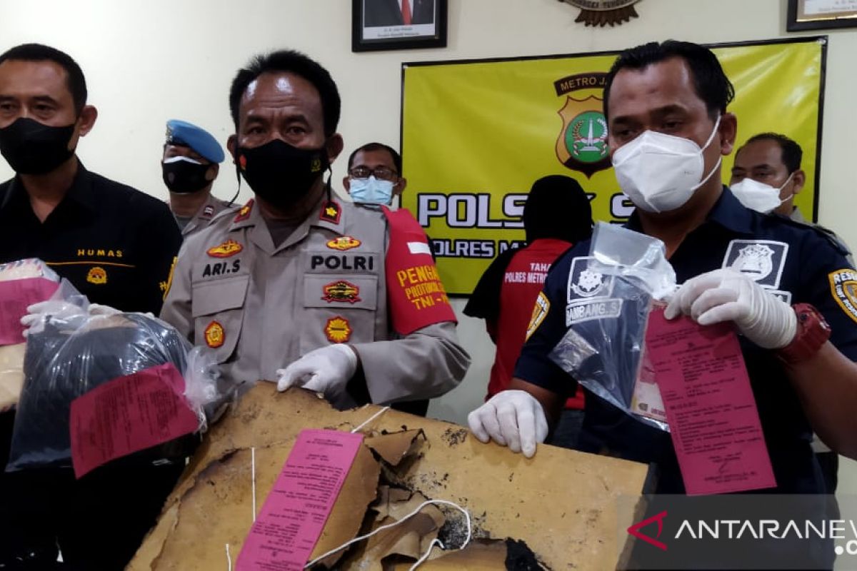 Polisi ungkap kebakaran SPBU Pramuka yang dilakukan oleh karyawati