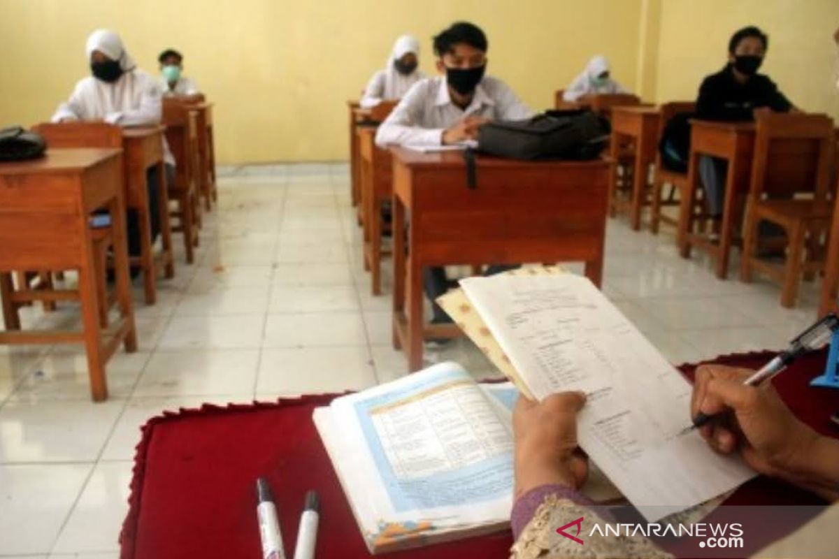 Sulsel kembali tunda sekolah tatap muka