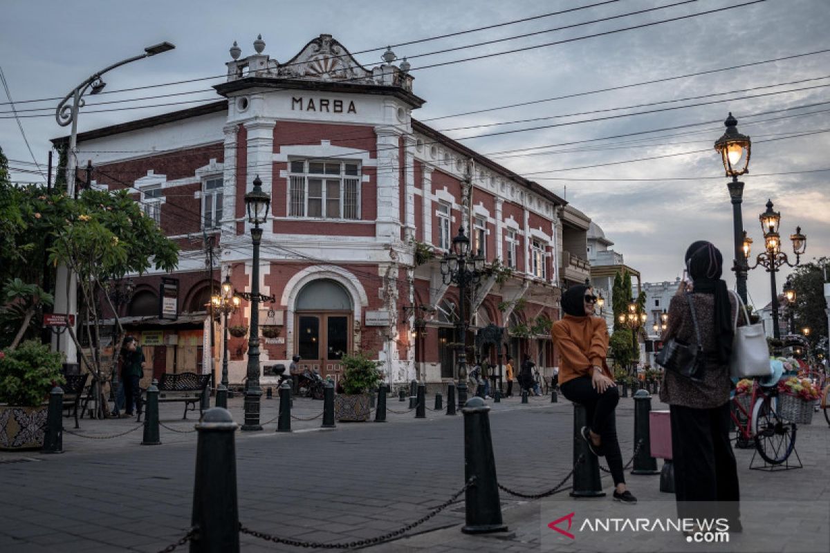 100 ribu paket sembako dibagikan selama PPKM darurat di Semarang